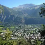 Les Lys Oranges Le Bourg-dʼOisans