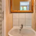 Les Lys Oranges Apartment