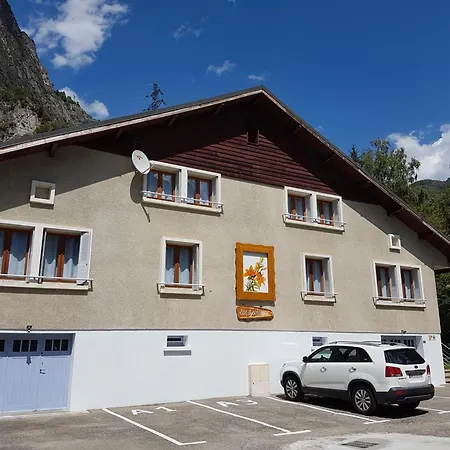 Apartment Les Lys Oranges Le Bourg-d'Oisans