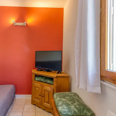 Les Lys Oranges Apartman