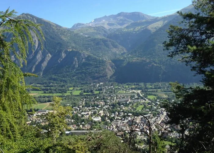 Les Lys Oranges Le Bourg-dʼOisans