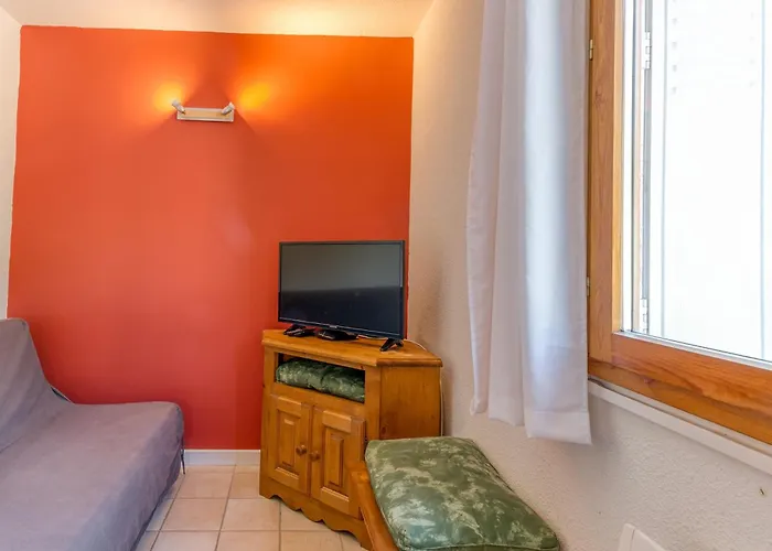 Les Lys Oranges Apartman