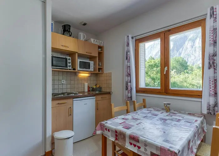 Les Lys Oranges Apartman *